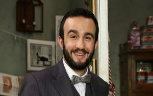 Il Segreto, puntate 4-9 maggio: Onesimo giunge all'emporio di Dolores