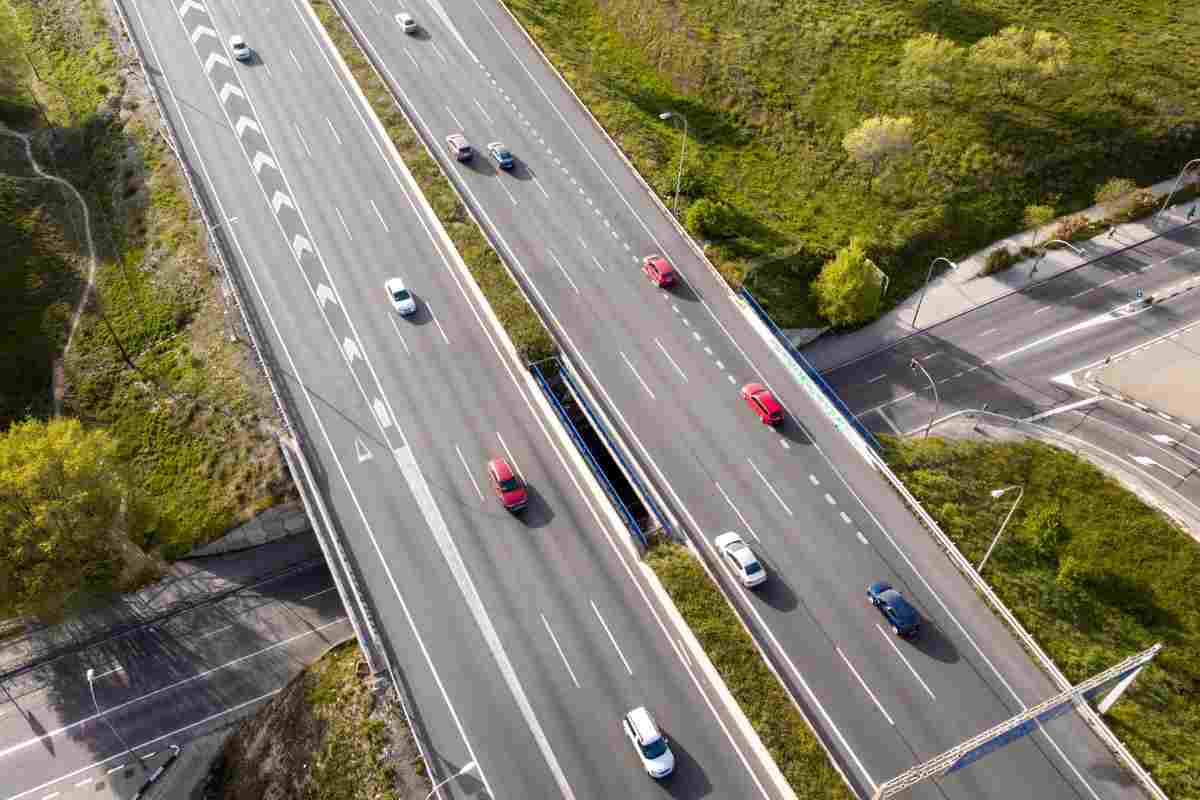 Autostrade, attenzione ai messaggi falsi