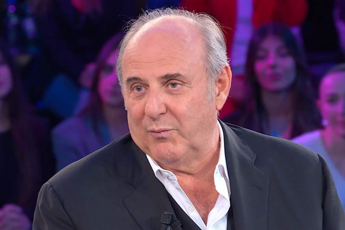 gerry scotti frena l'entusiasmo