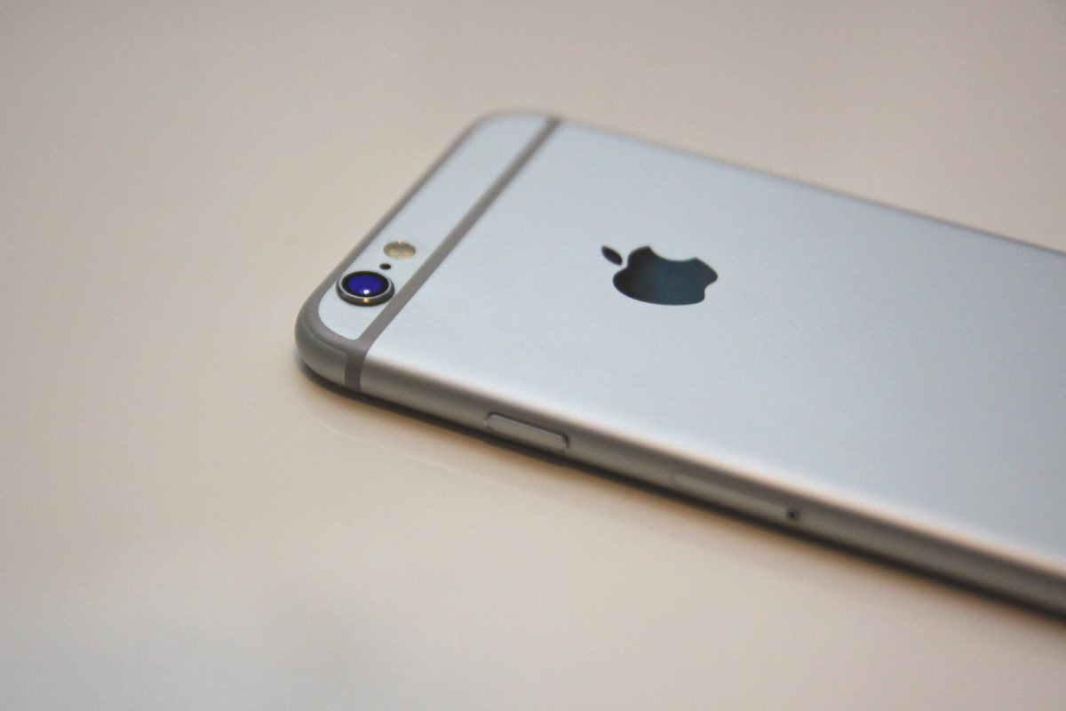 vecchio-cellulare telefono vecchio quanto vale