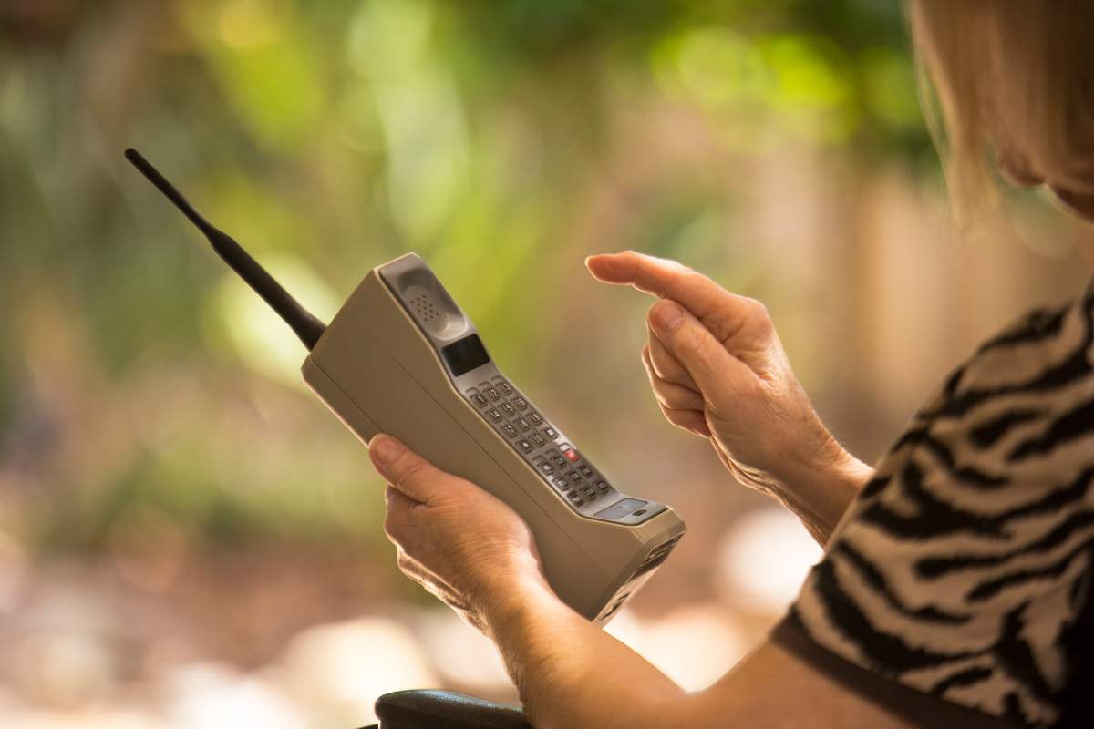 telefono vecchio quanto vale